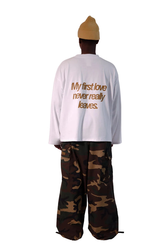 "Never Really Leaves" Oversized Longsleeve T-shirt