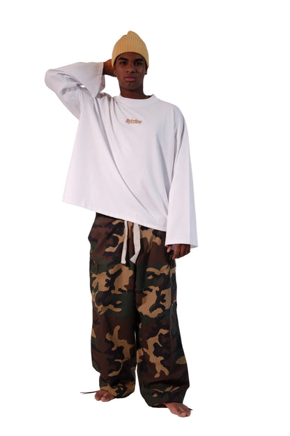 "Never Really Leaves" Oversized Longsleeve T-shirt